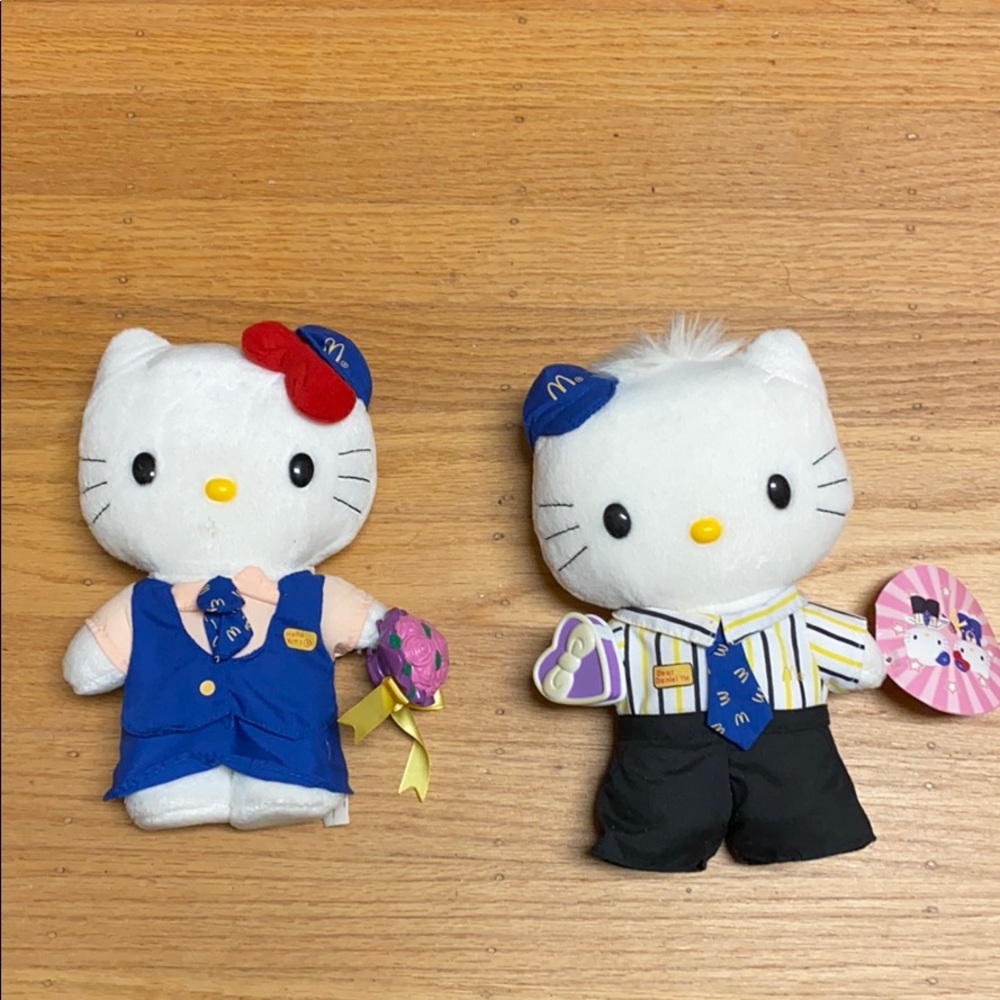 HelloKitty McDonald collectible toy stuffed-animal